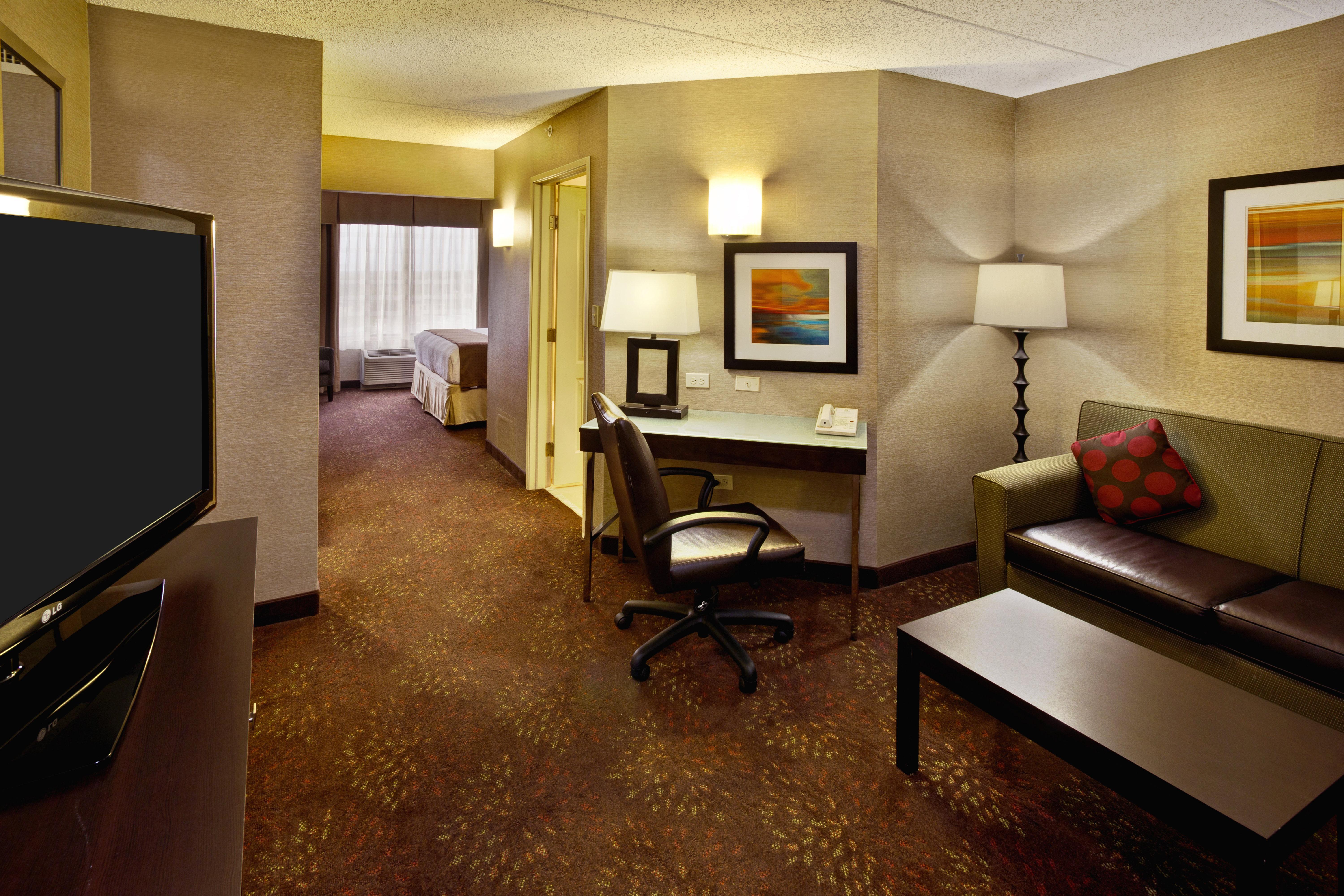 Holiday Inn Hotel & Suites Chicago Northwest - Elgin By Ihg Exterior foto